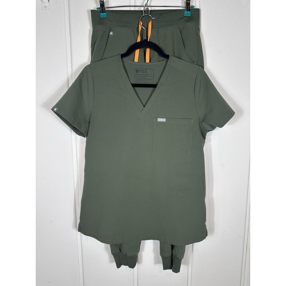 FIGS Scrub Set Women’s Moss Zamora Jogger Scrub Pant & Catarina Top Size Small